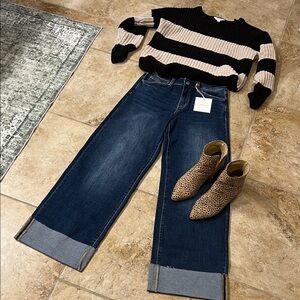 NWT Loverlet Wide-Leg Cuffed Jeans